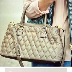 Vera Bradley Emma genuine quilted leather purse